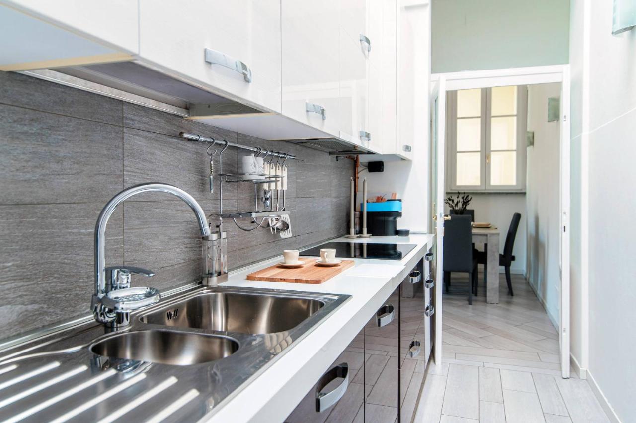 Shades Of Lake - Blue Apartment โกโม ภายนอก รูปภาพ